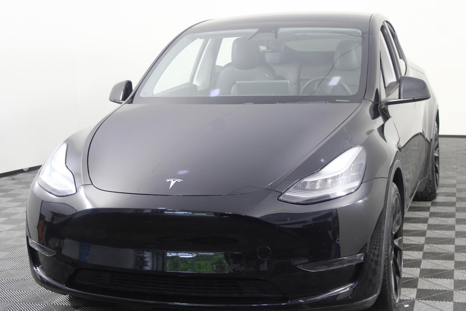 tesla model y 2021 5YJYGDEE3MF065121 image tesla model y 2021 5YJYGDEE3MF065121 image